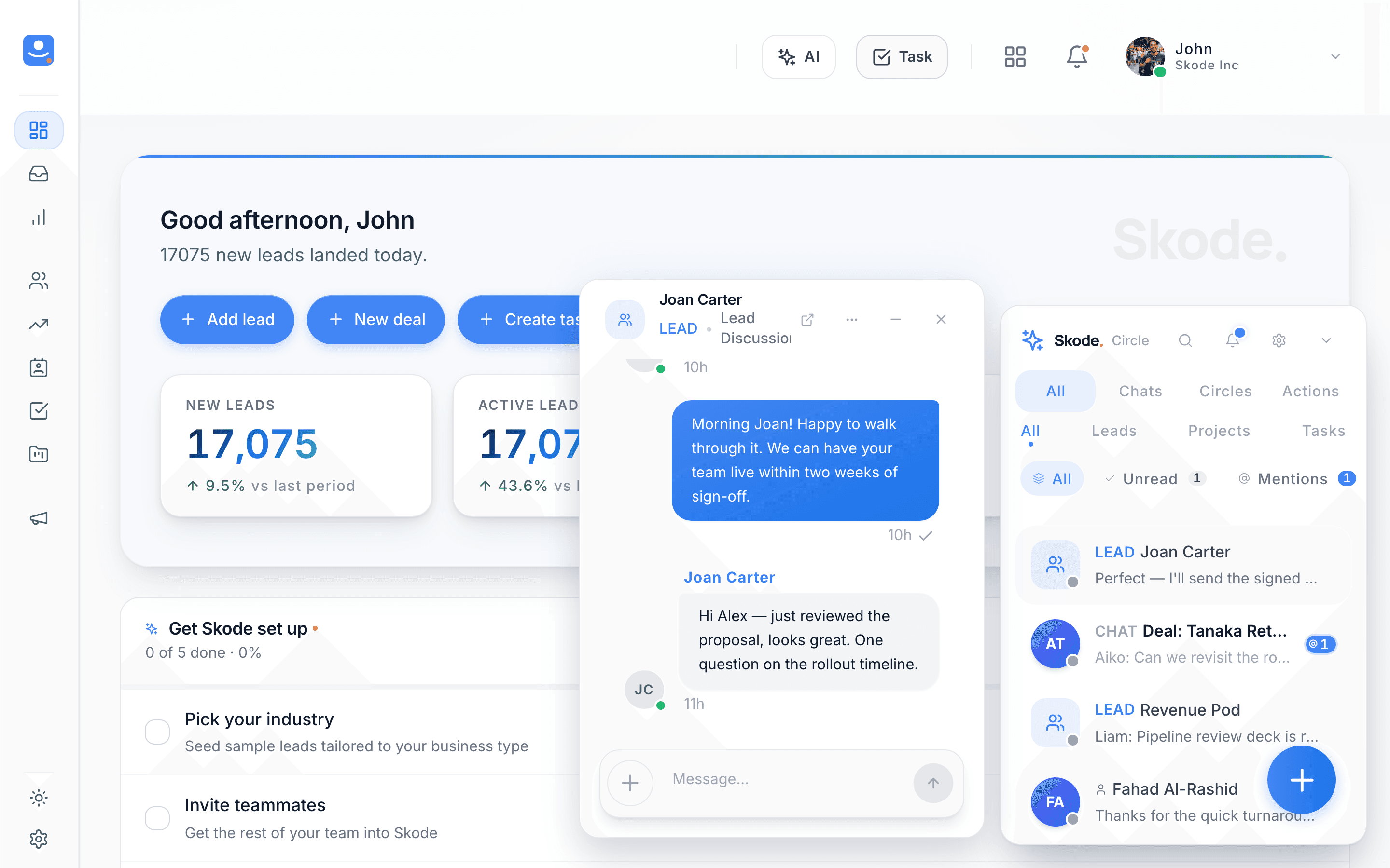 Skode CRM Circle dock — open chat — dark mode